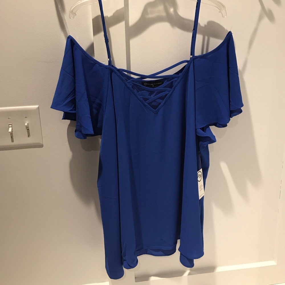 Fashion to Figure off the shoulder top